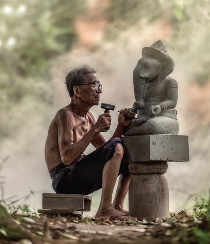 Stone carver