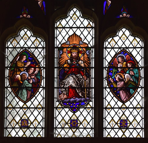 Christ in Majesty flanked by angels (Charles Clutterbuck, 1867)