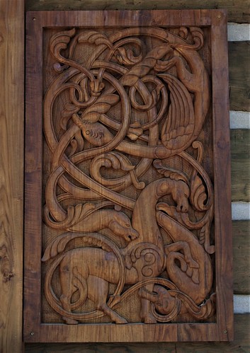 DRAGON CARVING