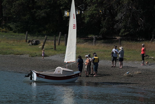 IMG_3004 - Nordland WA - Mystery Bay State Park - Red Lantern SCAMP Rally - SCAMP-281 on the beach