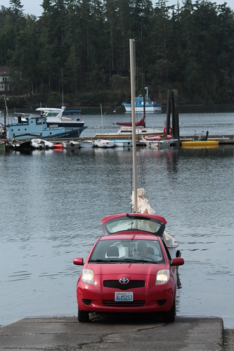 IMG_2575 - Nordland WA - Mystery Bay State Park - Red Lantern SCAMP Rally - launching a SCAMP from the boat ramp