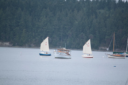 IMG_2608 - Nordland WA - Mystery Bay State Park - Red Lantern SCAMP Rally - SCAMPs Nr 161 and 162 sailing in to join the rally