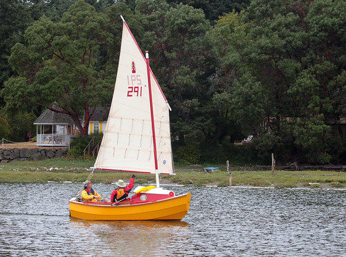 IMG_1265CEF1 - Nordland WA - Mystery Bay State Park - 2015 Red Lantern Rally - SCAMP-291 SV SERENITY sailing back into Mystery Bay