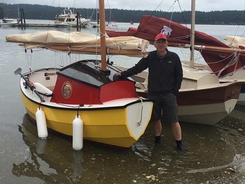 IMG_2561 - Nordland WA - Mystery Bay State Park - 2015 Red Lantern Rally - Dan Thompson with his new SCAMP (number 70)