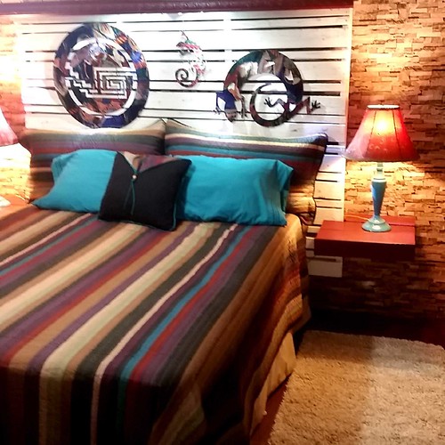 Southwestern Pallet Headboard