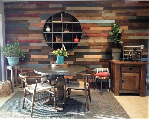 diy-wooden-pallet-colorful-wall