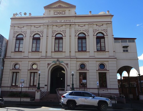 Maryborough. The 1888 built School of Arts building. For many years it was the town library. Architect was Grainger of Adelaide. It is now the Historical Society Museum.