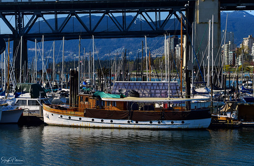 MEANDER Yacht c. 1934 - False Creek