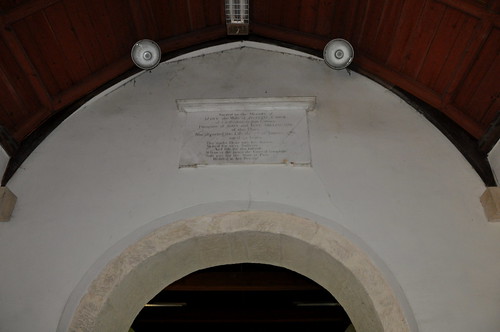 Coln Rogers St Andrew-054 Monument on east face of chancel arch