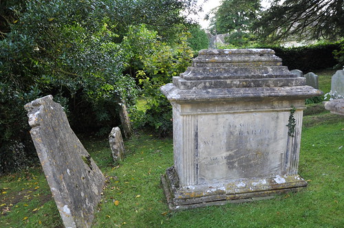 Coln Rogers St Andrew-129 Churchyard