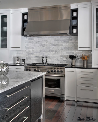 Jack Rosen Custom Kitchens – Modern kitchen with chrome accents