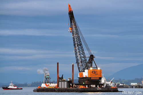 2014-05-23 Tug Island Venture & D.B. General (01) (1024x680)