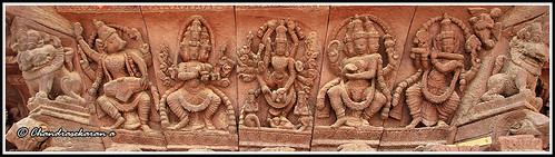 4759 - temple car wood carving Series 03