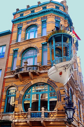 Art Nouveau house in Antwerp (2) - The boat