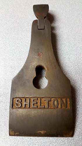 Shelton No.9 Wood Plane Restoration. Rust Removal on the Cap Iron