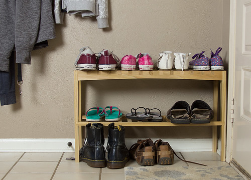 Shoe Rack (front view)