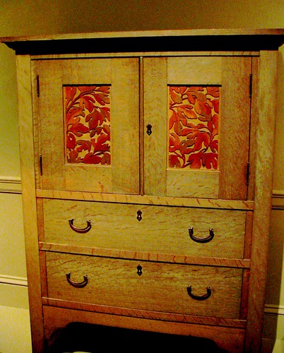 arts & crafts furniture