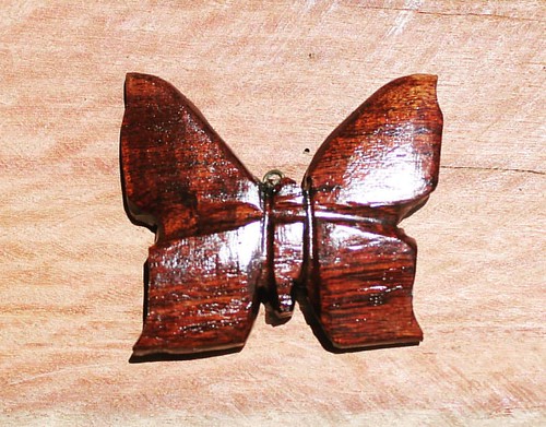 New rose wood necklace from woodlands designs. Design by Quinny #butterfly#jewelry #jewelrydesign #jewelrydesigns #handmadejewellery #handmade #creative #craft #creativity #wood #woodcarving #