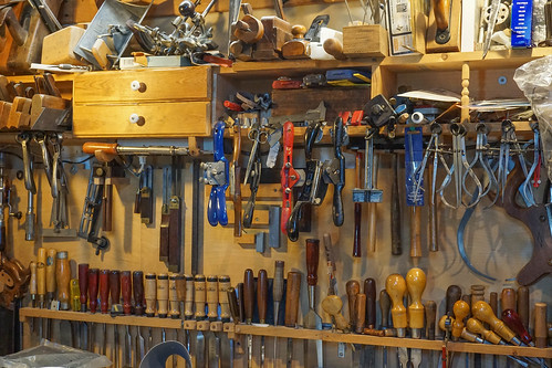 Hand tools