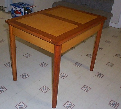 cherry_maple_table_002_small