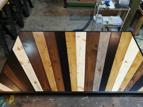 Scrap Wood Designs back again. Shipping out a large Sunburst this week. Looking good! http://ift.tt/2ggrd3E #woodwallart #