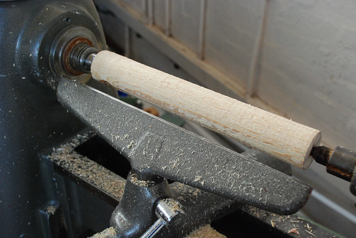 The Woodwork Lathe * Preparing a wooden blank for turning between centres * Craft & Design / Product Design