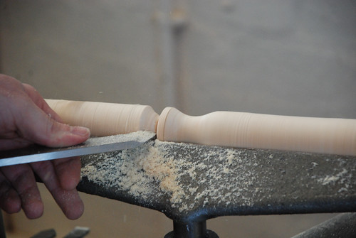 The Woodwork Lathe * Preparing a wooden blank for turning between centres * Craft & Design / Product Design