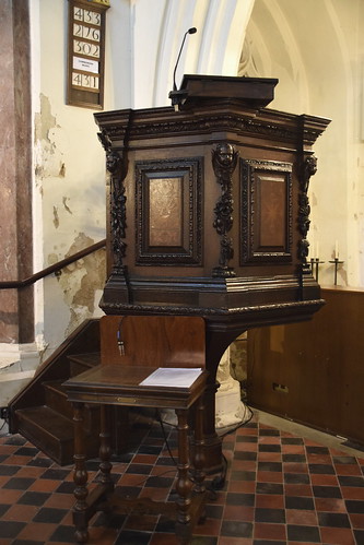 pulpit (17th Century)