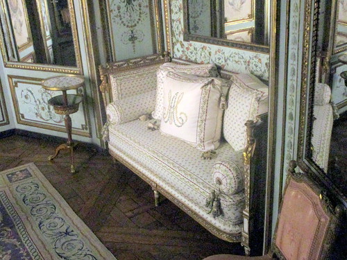 Daybed in French Decorative Arts: Crillon Room