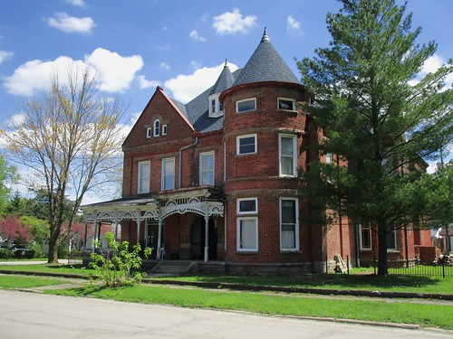 Connersville 1  Eclectic Queen Anne Romanesque c. 1890