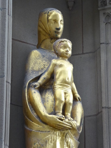 Virgin & Child, Manchester Cathedral