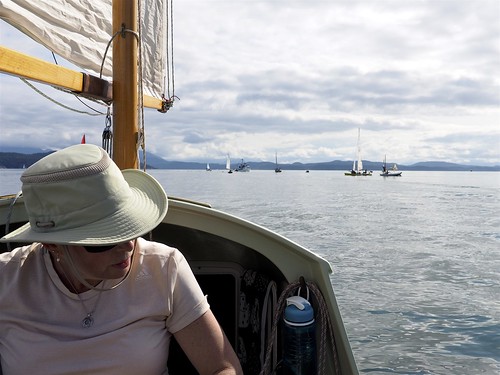 next to no breeze as we round the northern tip of Rebecca Spit