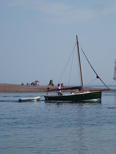 Little Green Cornish Shrimper 19 on the Teign