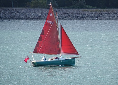 Little Green Cornish Shrimper 19 off Devils Point Plymouth