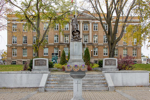 Sault Ste. Marie District Courthouse and Cenotaph, Sault Ste. Marie, Ontario, Canada