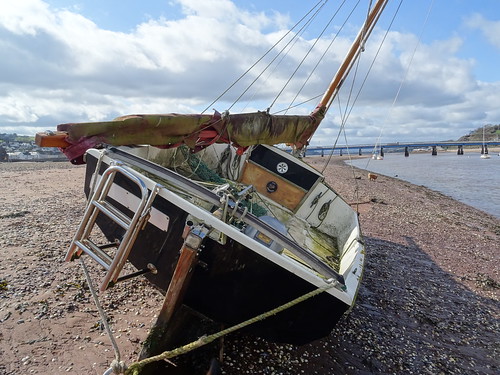 Cornish Shrimper 19 on the Salty