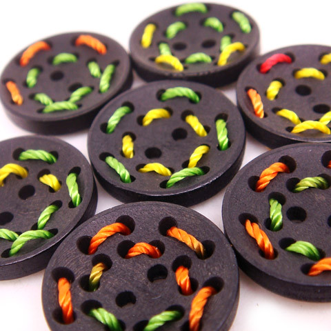 2-Holes Assorted Color Wooden Buttons 20 x 20 mm - A00061