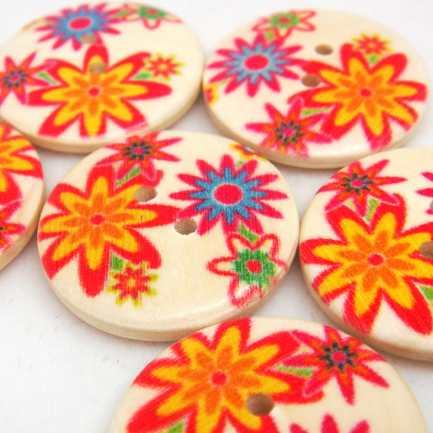 2-Holes Fireworks Wooden Buttons 25 x 25 mm - A00062