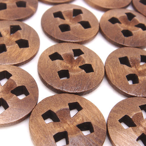 4-Holes Openwork Wooden Buttons 23 x 23 mm - A00075