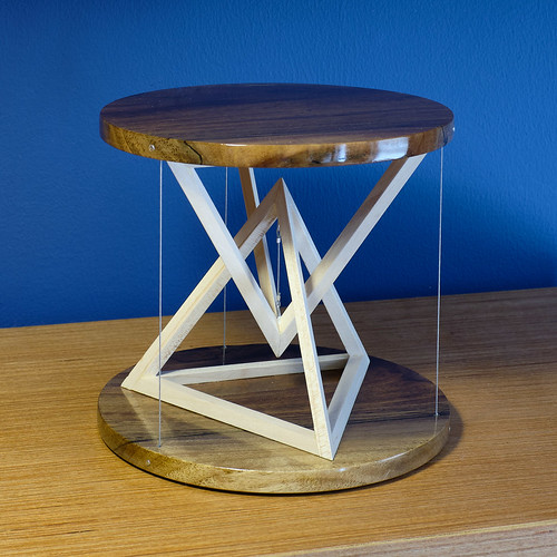 DIY Mini Tensegrity Table