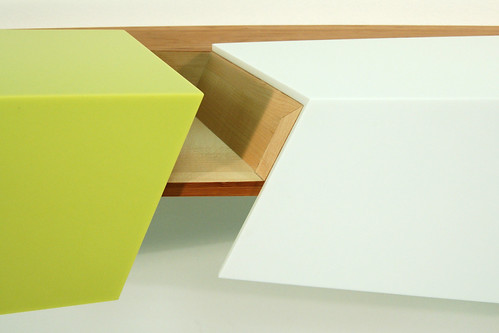 Phil Dawes – Mantle Shelf in Corian®