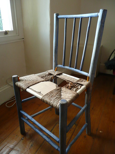 Weaving paper rush chair seat