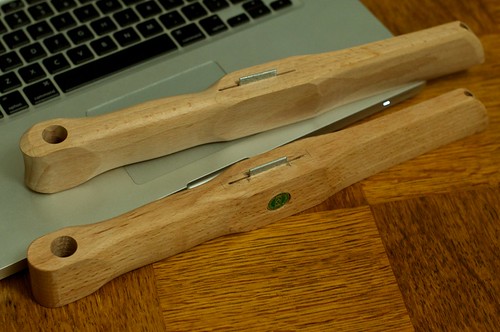 Tweaking bowsaw handles