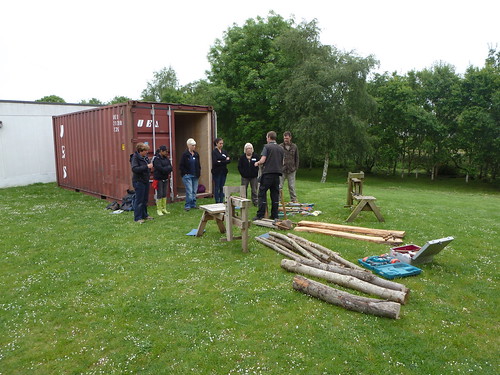 Alumwell bench building event 001