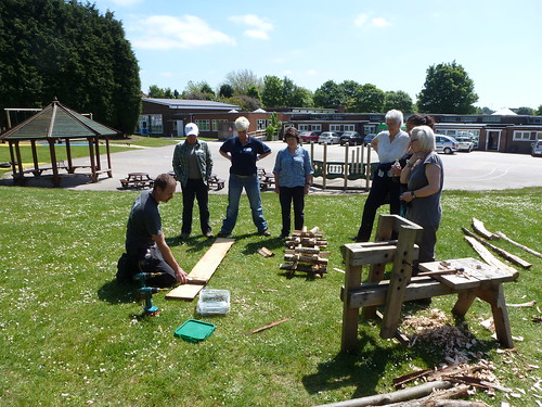 Alumwell bench building event 018