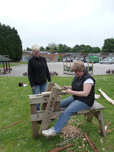 Alumwell bench building event 011