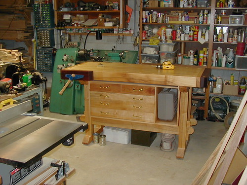 WORK BENCH