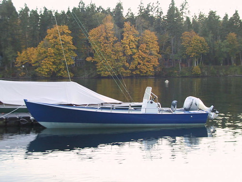 Port Hadlock WA - Northwest School of Wooden Boatbuilding - Contemporary - Paul Gartside designed Hadlock-23 at its home berth