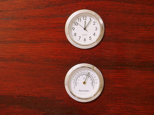 Time & Temp close up