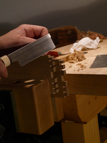 The making of a fine wooden Box-2